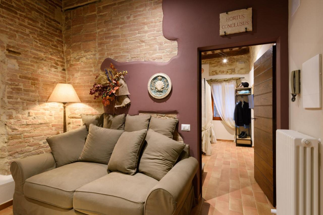 Hortus Conclusus + Free Parking Apartment เซียนา ภายนอก รูปภาพ